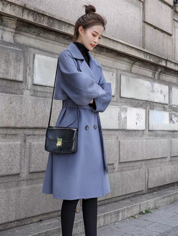 女裝雜款呢子大衣外套款式貨源多多批發(fā)價16元一件，可分貨，一手貨源歡迎代理15989663793