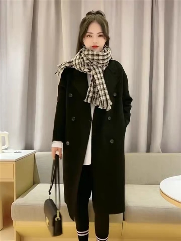 女裝雜款呢子大衣外套款式貨源多多批發(fā)價16元一件，可分貨，一手貨源歡迎代理15989663793