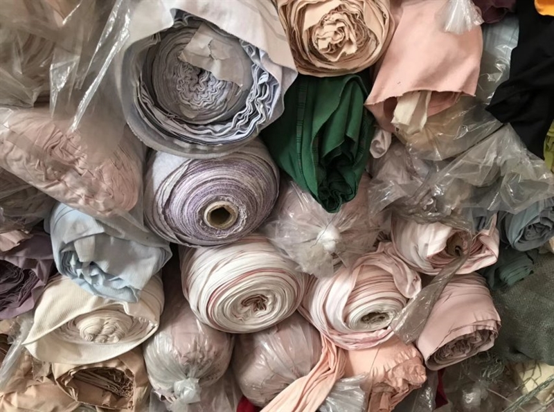 大量收購庫存布料