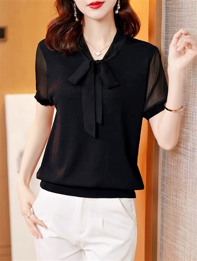 雜款女裝短袖全清貨價5元一件.可分貨，適合各類市場．聯系微信掃一掃圖中二維碼