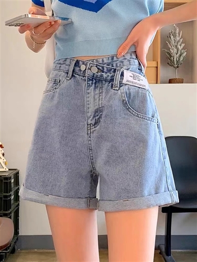 女裝雜款牛仔短褲新款多多